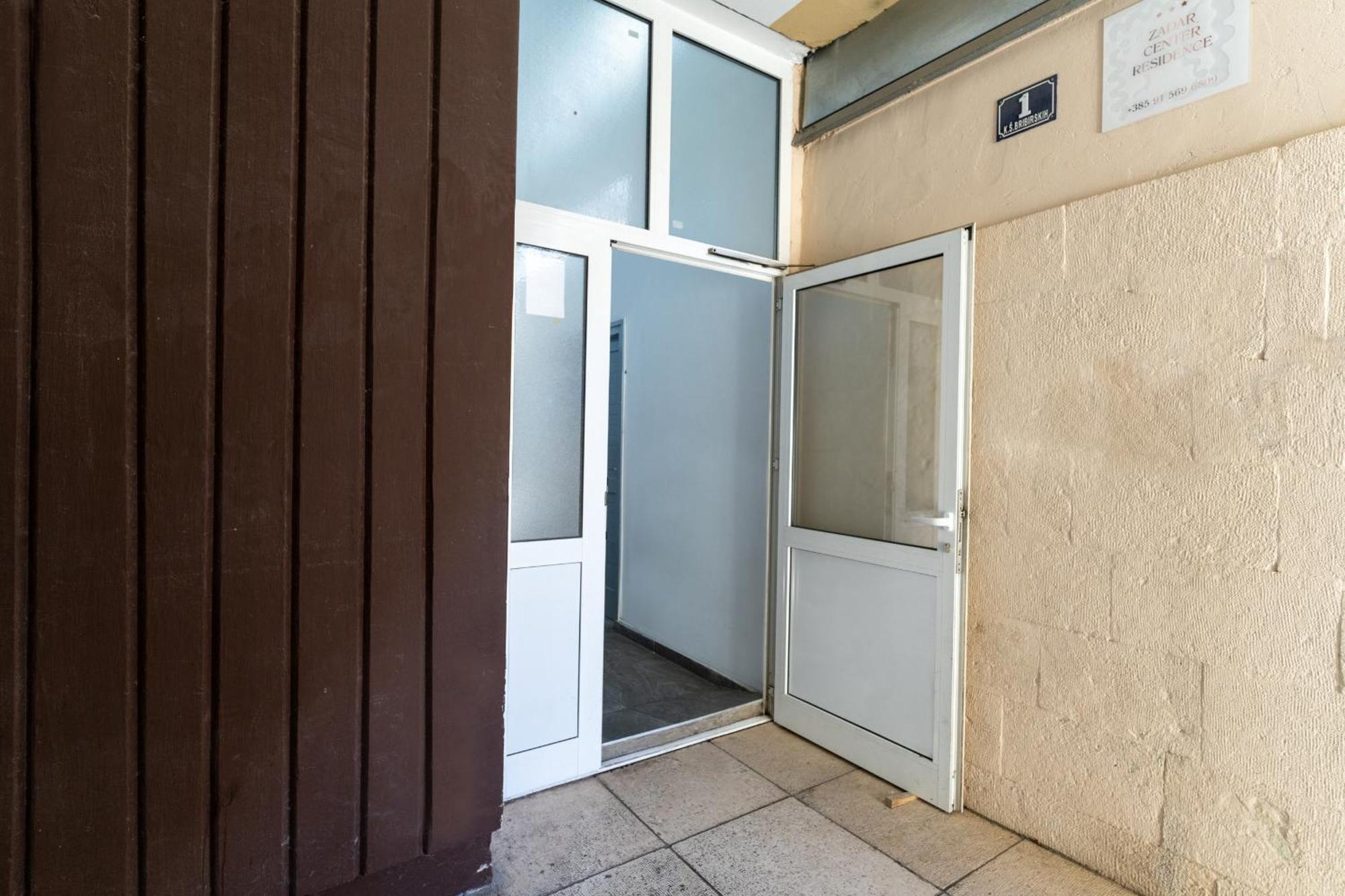 Rade Luxury Apartment 扎达尔 外观 照片