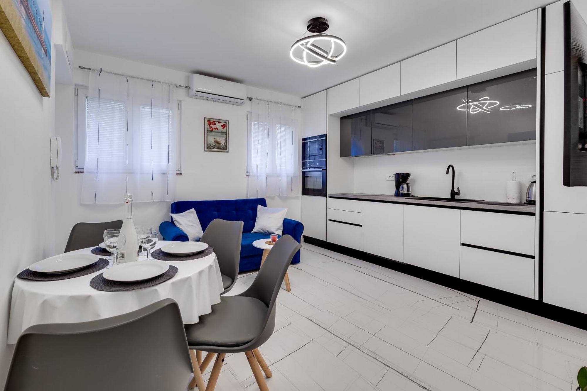 Rade Luxury Apartment 扎达尔 外观 照片
